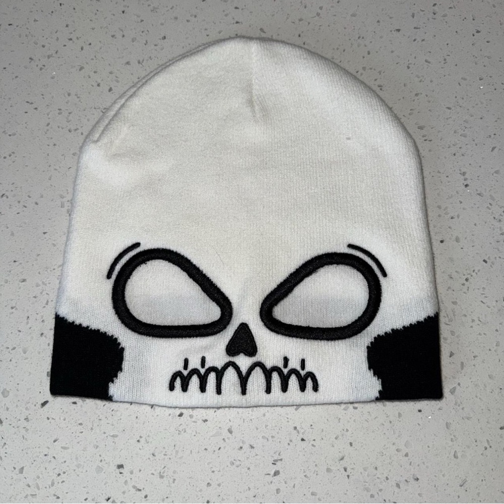 White Skull Beanie